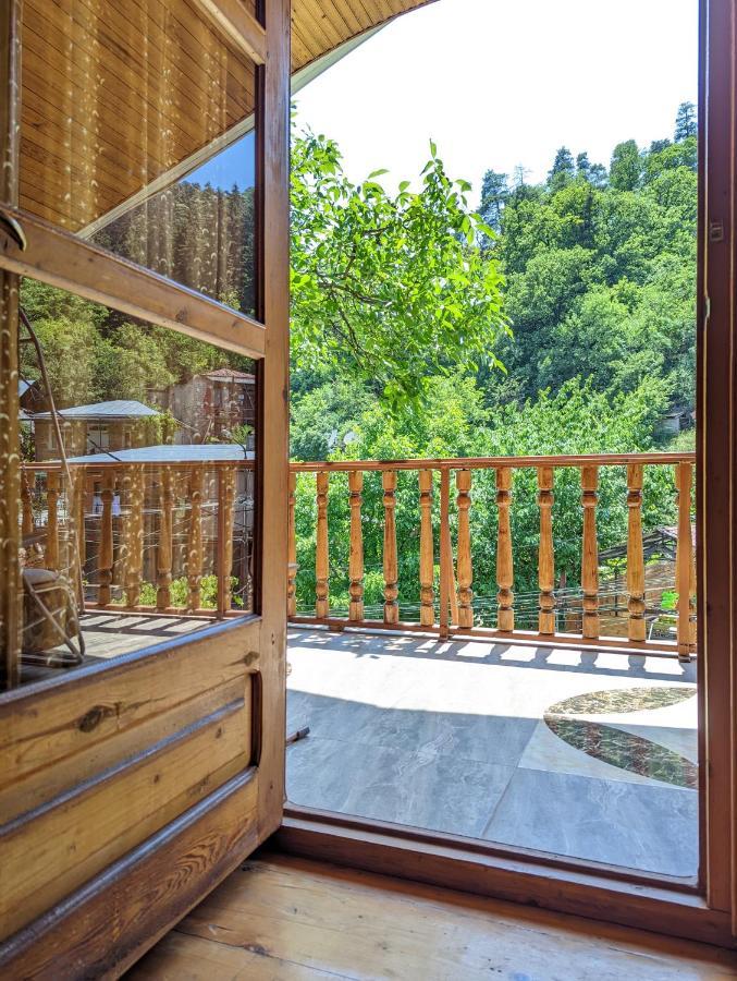 Dalko Hotel Borjomi Bagian luar foto